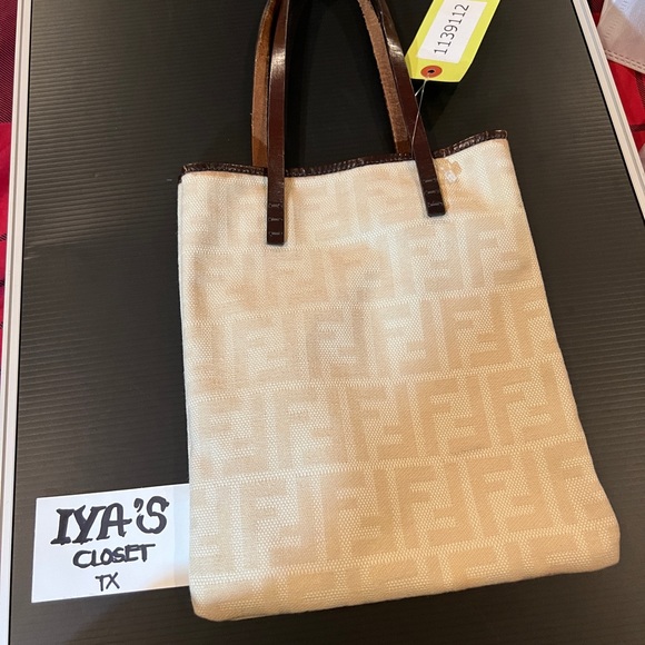 Authentic Fendi Tote Bag Beige Canvas